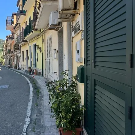 Taormina Beach Apartment 公寓 陶尔米纳